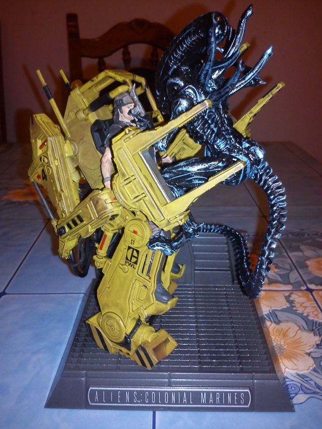 Aliens - Colonial Marines szobor